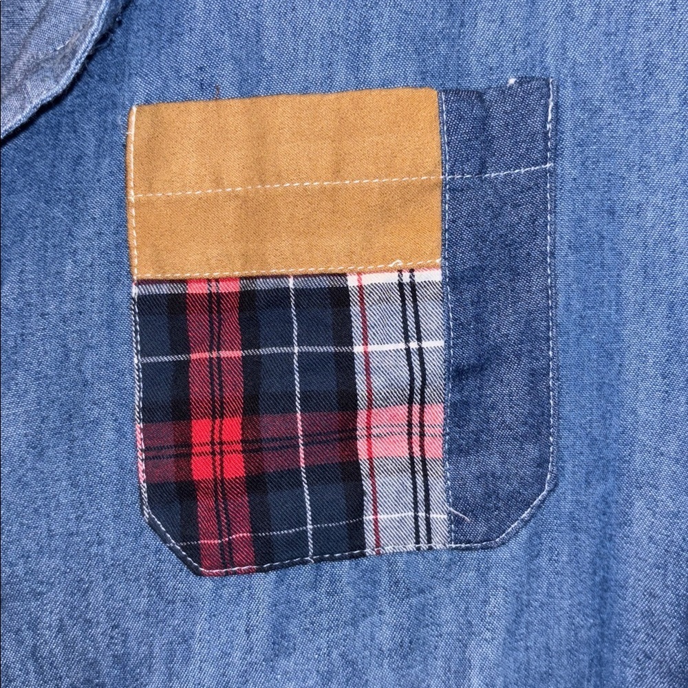 CACO STREETWEAR BLUE DENIM BUTTON DOWN WITH PLAID POCKET LIGHT WEIGHT DENIM - Picture 6 of 12